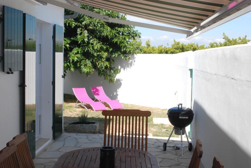 Villas Re Locations Vacances Saint-Clément-des-Baleines Εξωτερικό φωτογραφία