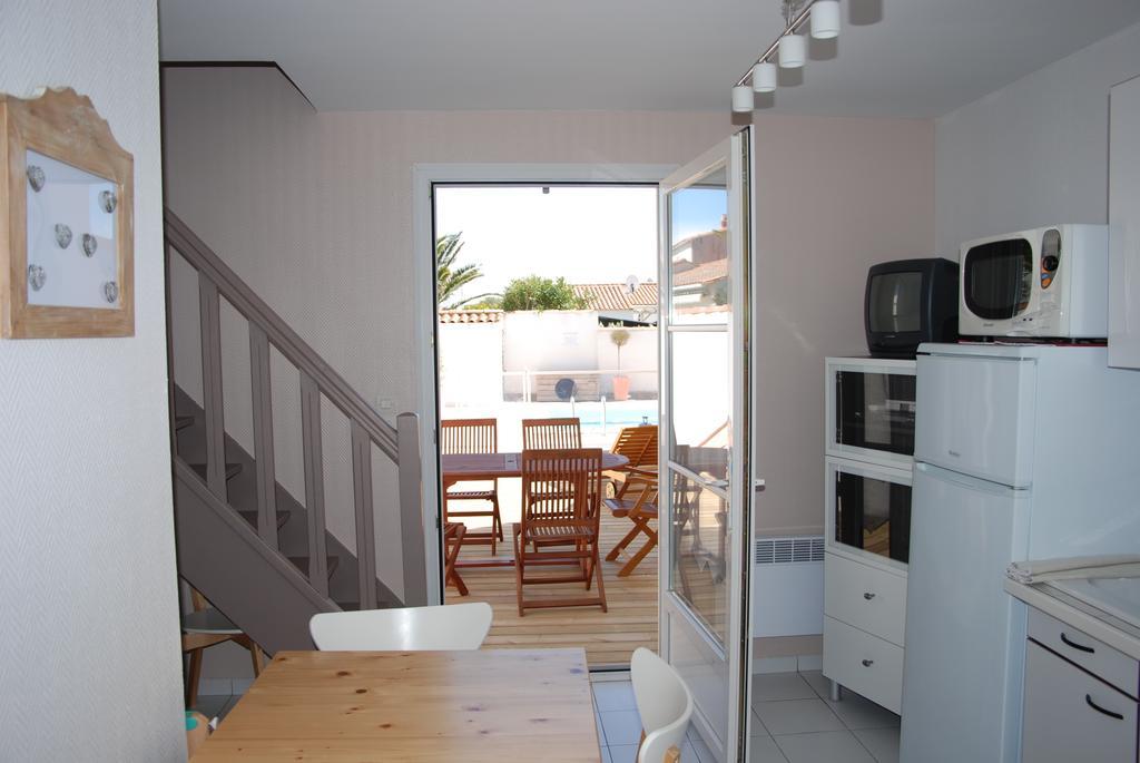 Villas Re Locations Vacances Saint-Clément-des-Baleines Δωμάτιο φωτογραφία